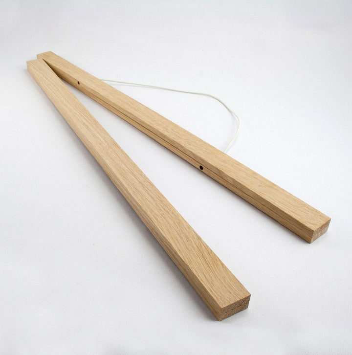 MAGNETIC - Wooden poster hanger | side by side