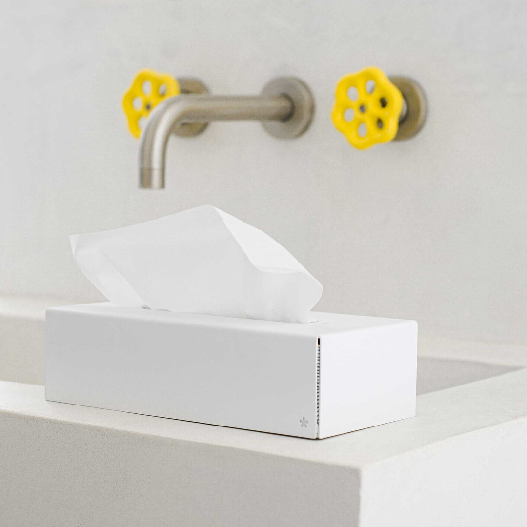TISSUE BOX - Cosmetic tissue box | Roman Luyken | Peppermint Products