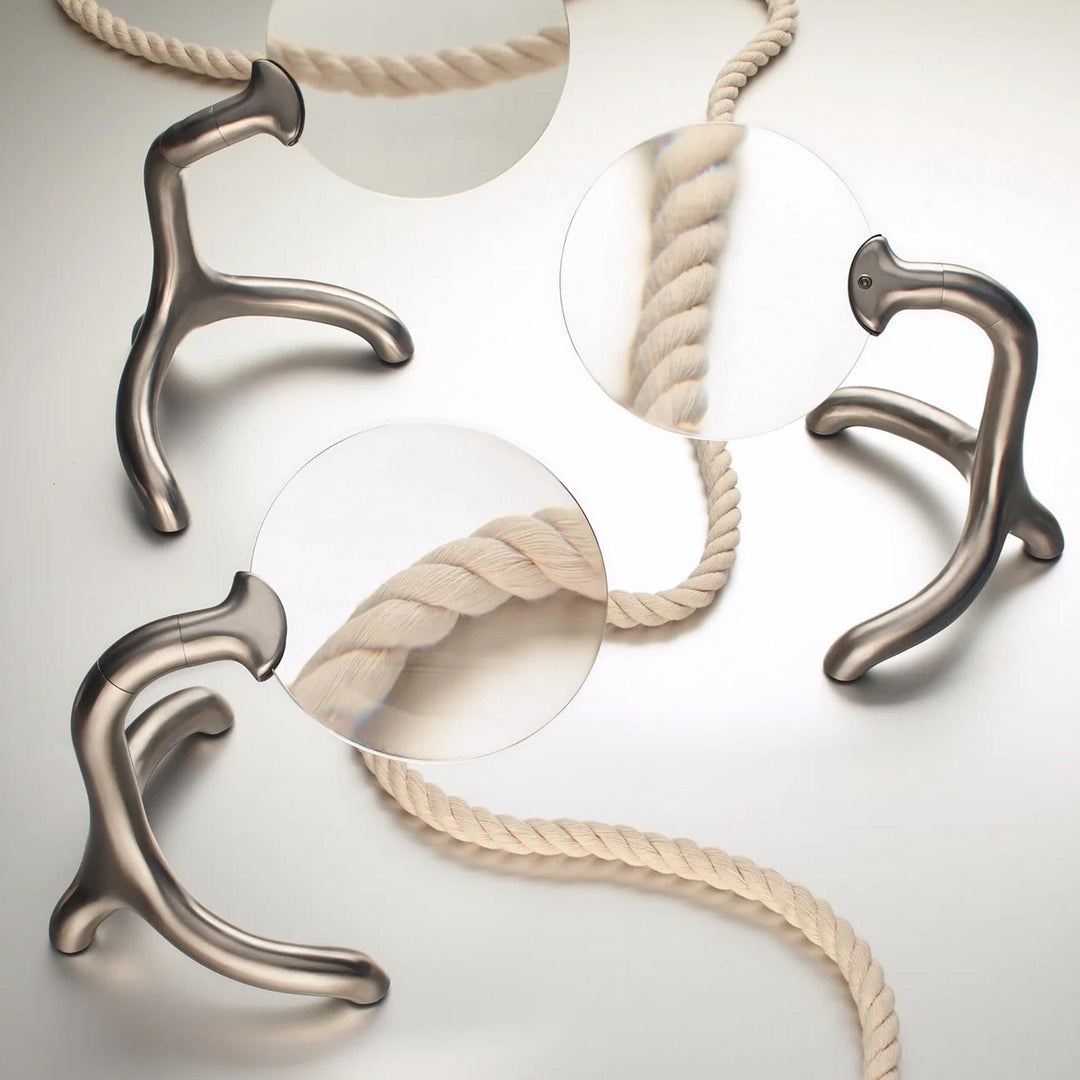 VERA MAGNIFYING GLASS - Skulpturales Vergrößerungsglas aus Edelstahl | Craighill