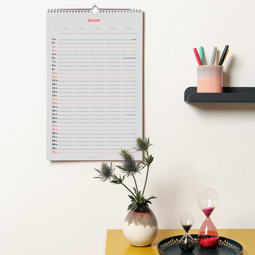 zweitausend&sechsundzwanzig - FAMILIENKALENDER & PLANER 2026 - 27×42 cm | rikiki