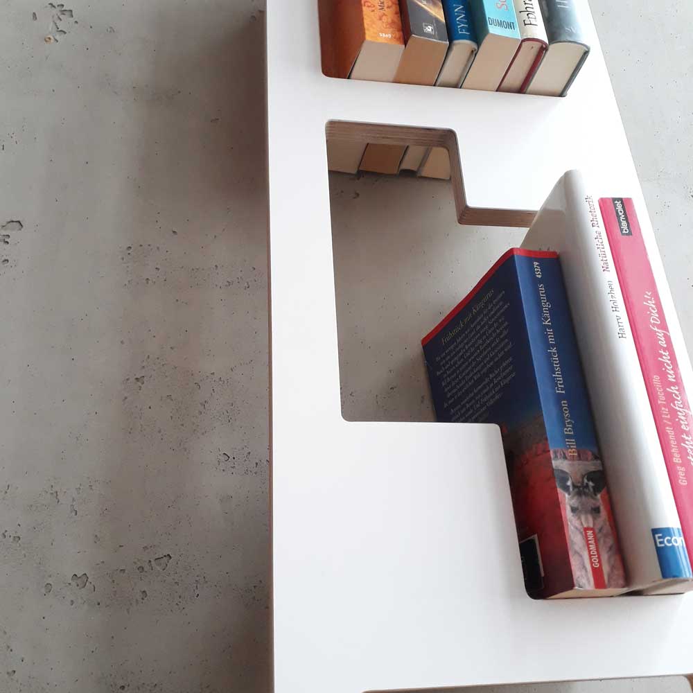 Shelf 'Reading material'