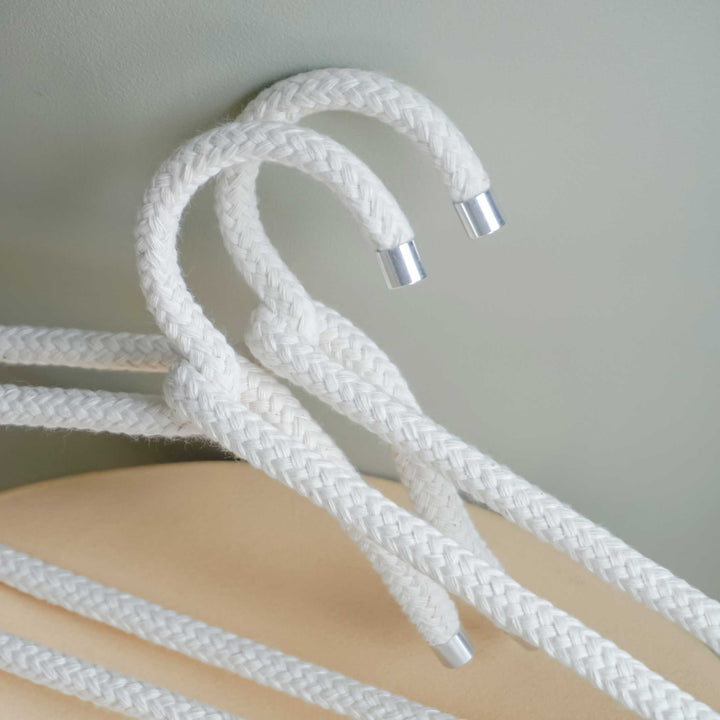 ROPE HANGER Cotton | Naturfarbene Textil-KLEIDERBÜGEL aus Baumwoll-Seil | 3er Set | Peppermint Products