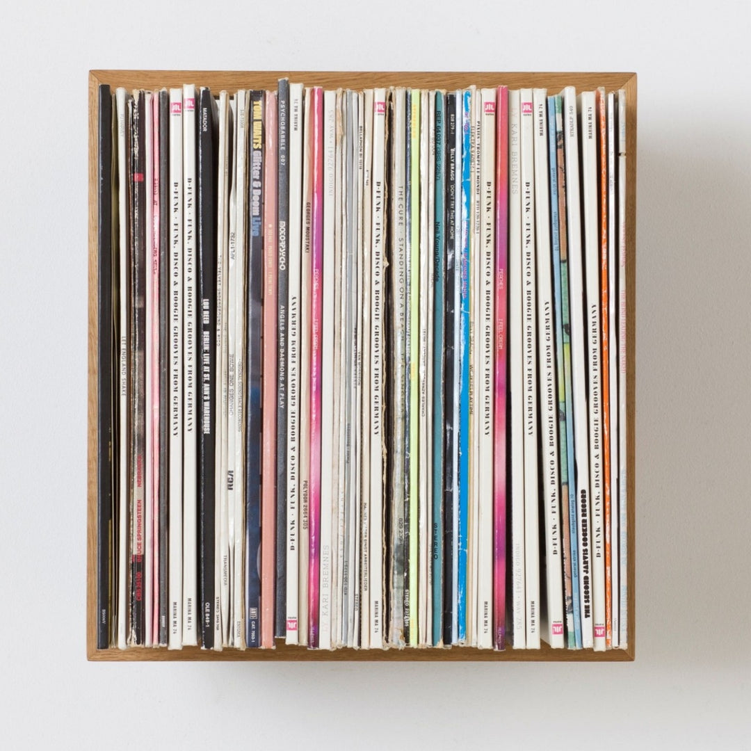 B-ECK 1 - Floating bookshelf for corners - Wall shelf | das kleine b