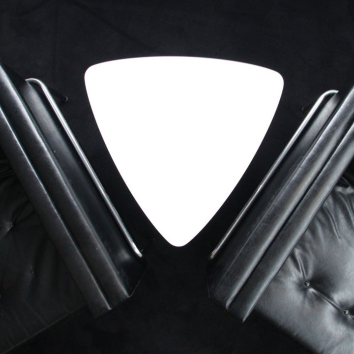 MINIMATE TRIANGLE - minimalist side table - white | son of nils