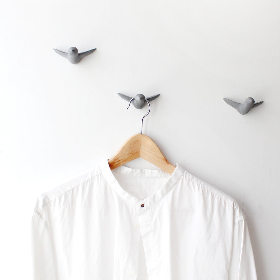 MINI BIRD SWARM - coat hooks - set of 3 birds - small | Formpoet 