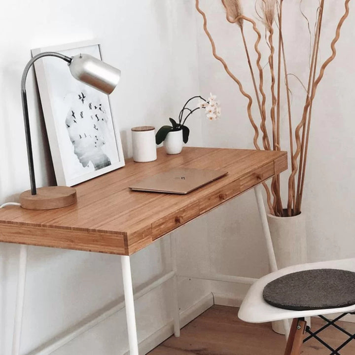 FIRELIGHT - desk lamp - recycled fire extinguishers | werkvoll