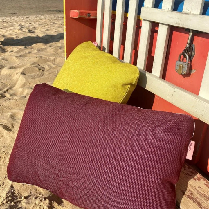 MERLOT & KREIDE - Outdoor Kissen - zweifarbig | hum