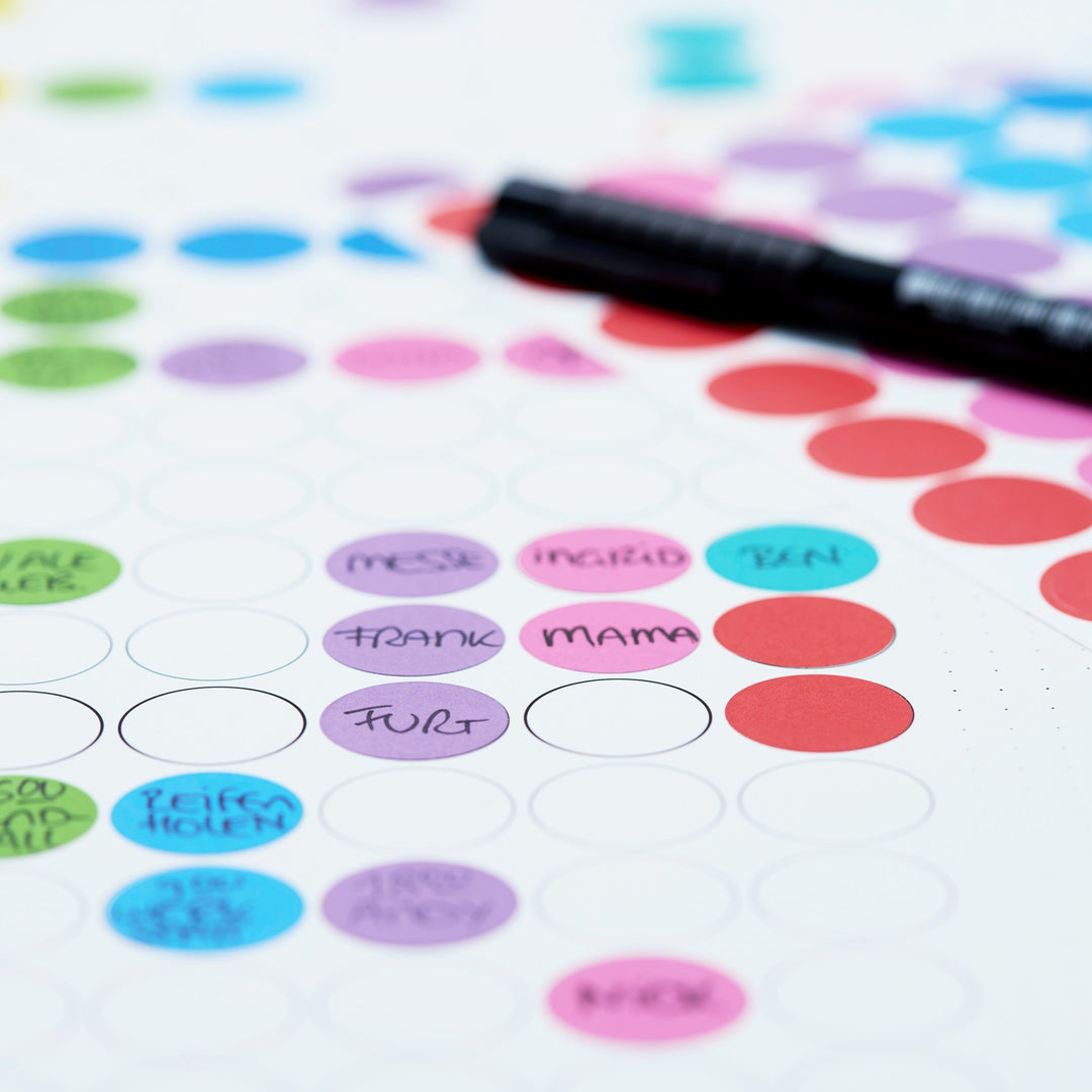 CLASSIC RAINBOW - Annual planner - landscape format | dot on