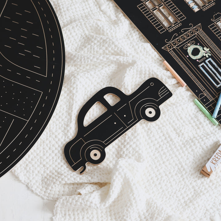 SATURN RETRO CAR - wooden chalkboard - car | milin