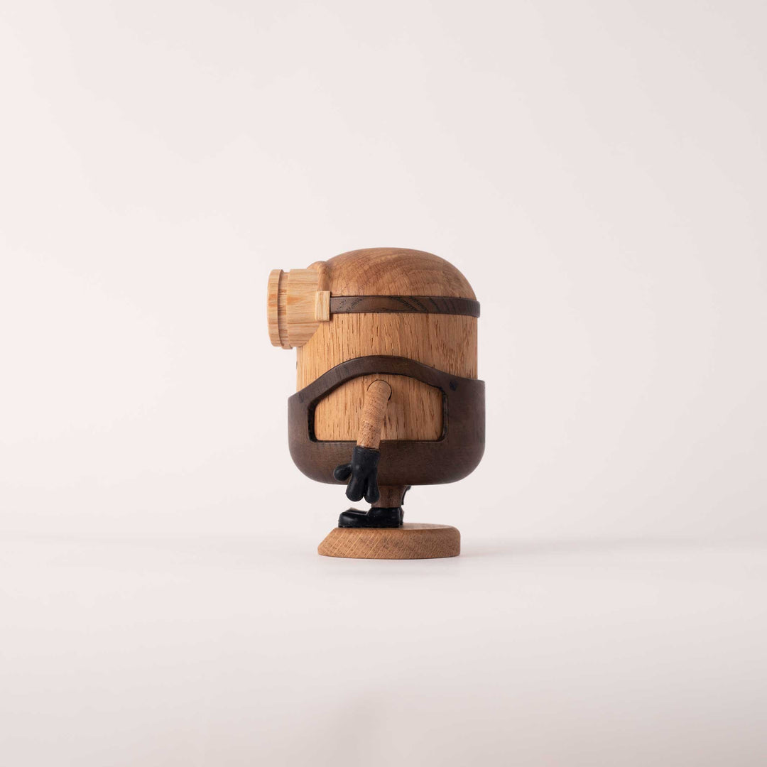 BOB Large - BOYHOOD x Minions - Wooden Figurine Oak 17.5 cm high - Jakob Burgsø | boyhood