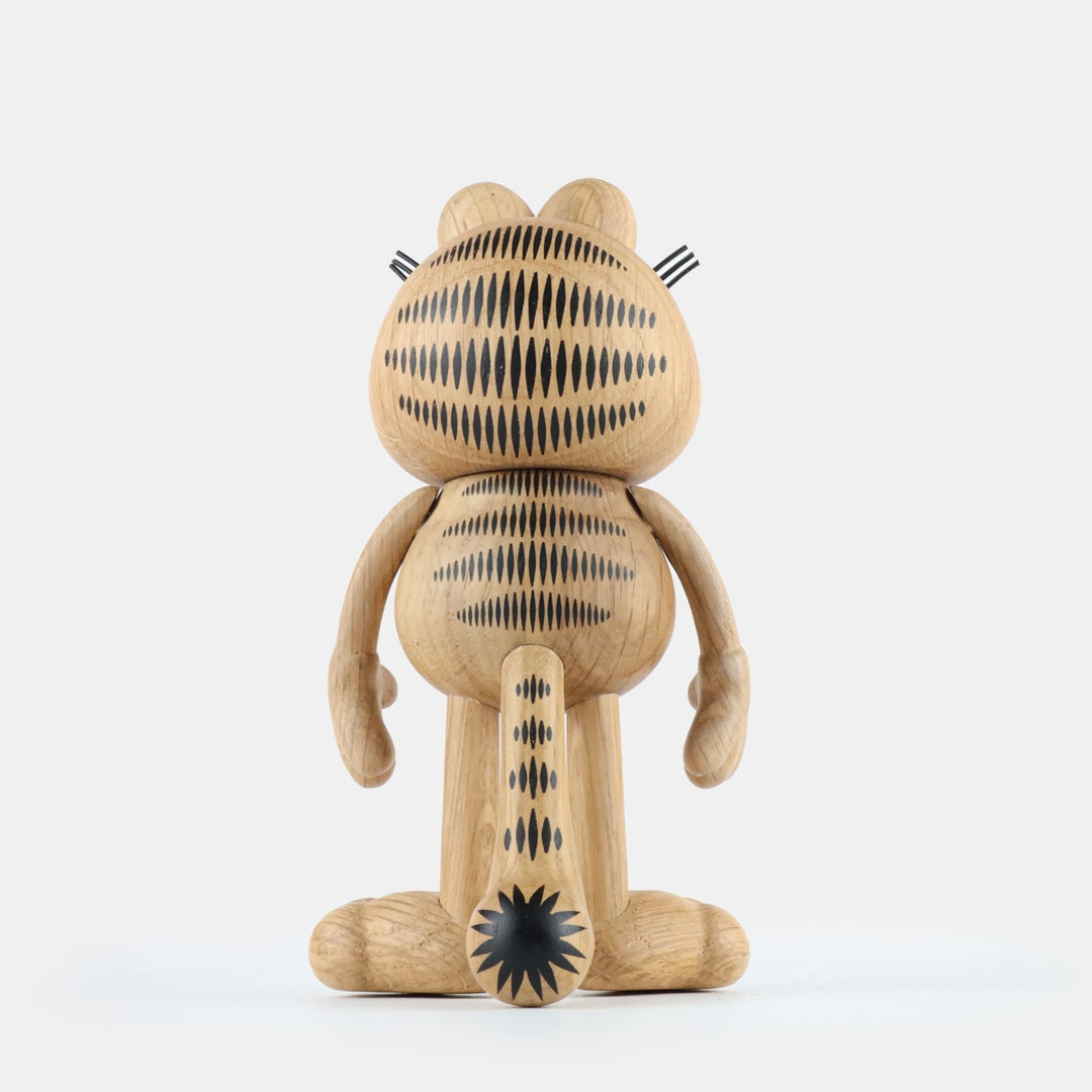 GARFIELD Small - Small wooden figure - Oak 14 cm high - Jakob Burgsø | boyhood