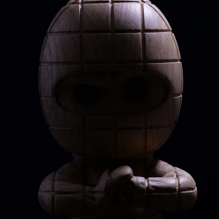 TERNET NINJA Small - Small wooden figure - Oak 15 cm high - Jakob Burgsø | boyhood