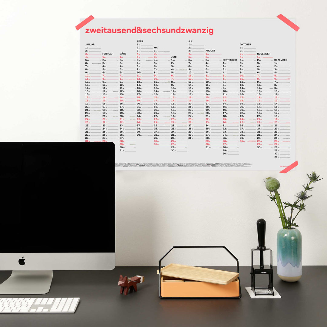 zweitausend&sechsundzwanzig - JAHRES-WANDKALENDER 2026 - Neon-Korall Schwarz Gold - A1 84×59 cm | rikiki