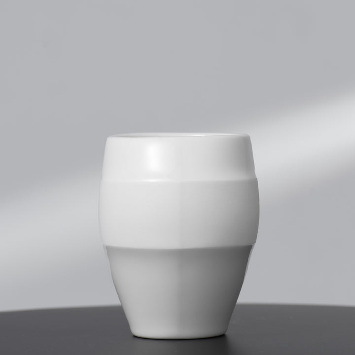 YUAN 01 - Large cup - handle-free design made of porcelain | HONiSTUDIO
