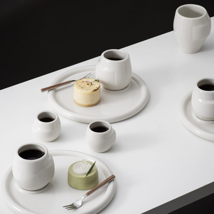 YUAN 02 - medium cup - handle-free design made of porcelain | HONiSTUDIO