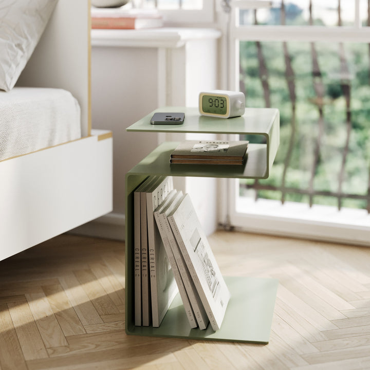 HUK - Side table and storage solution - Multitalented aluminum design | Müller