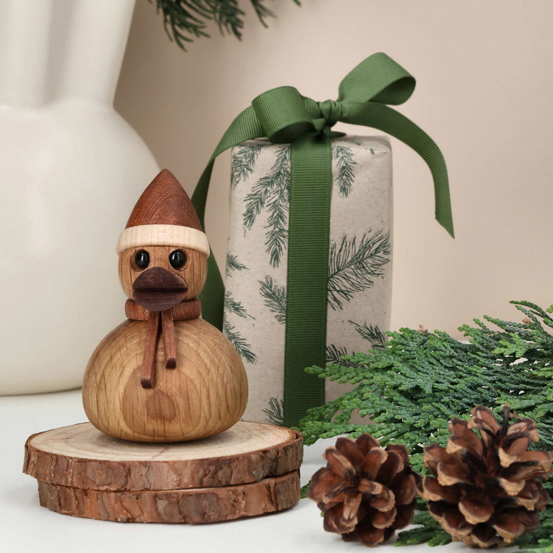 DUCKIE - Holz-Weihnachtsdeko-Entchen - Stehaufmännchen 9 cm hoch | Thor Høy | Spring Copenhagen