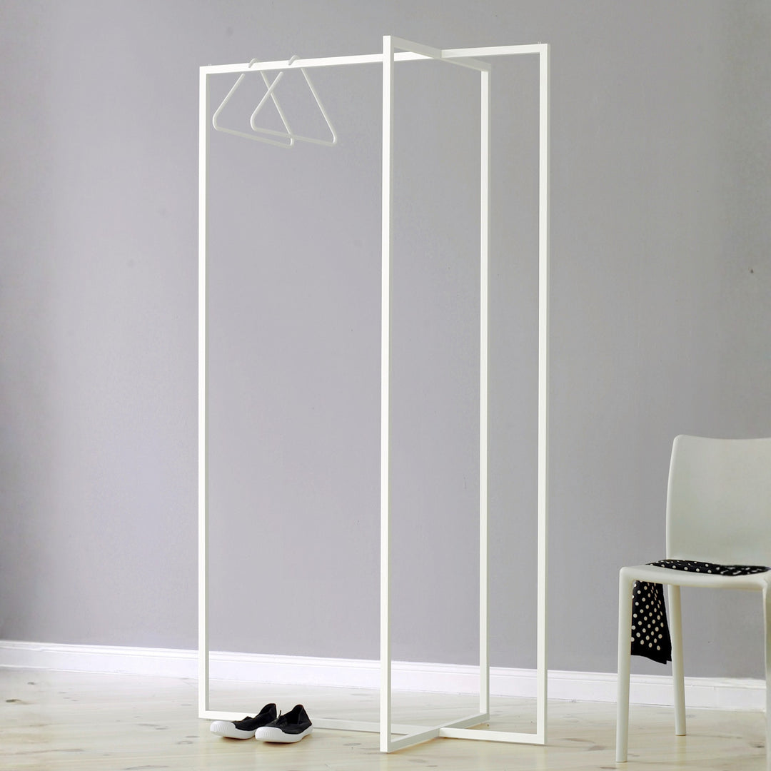 MODULAR FRAMES L - freistehende Standgarderobe | roomsafari