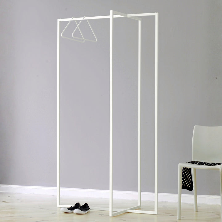 MODULAR FRAMES L - freistehende Standgarderobe | roomsafari