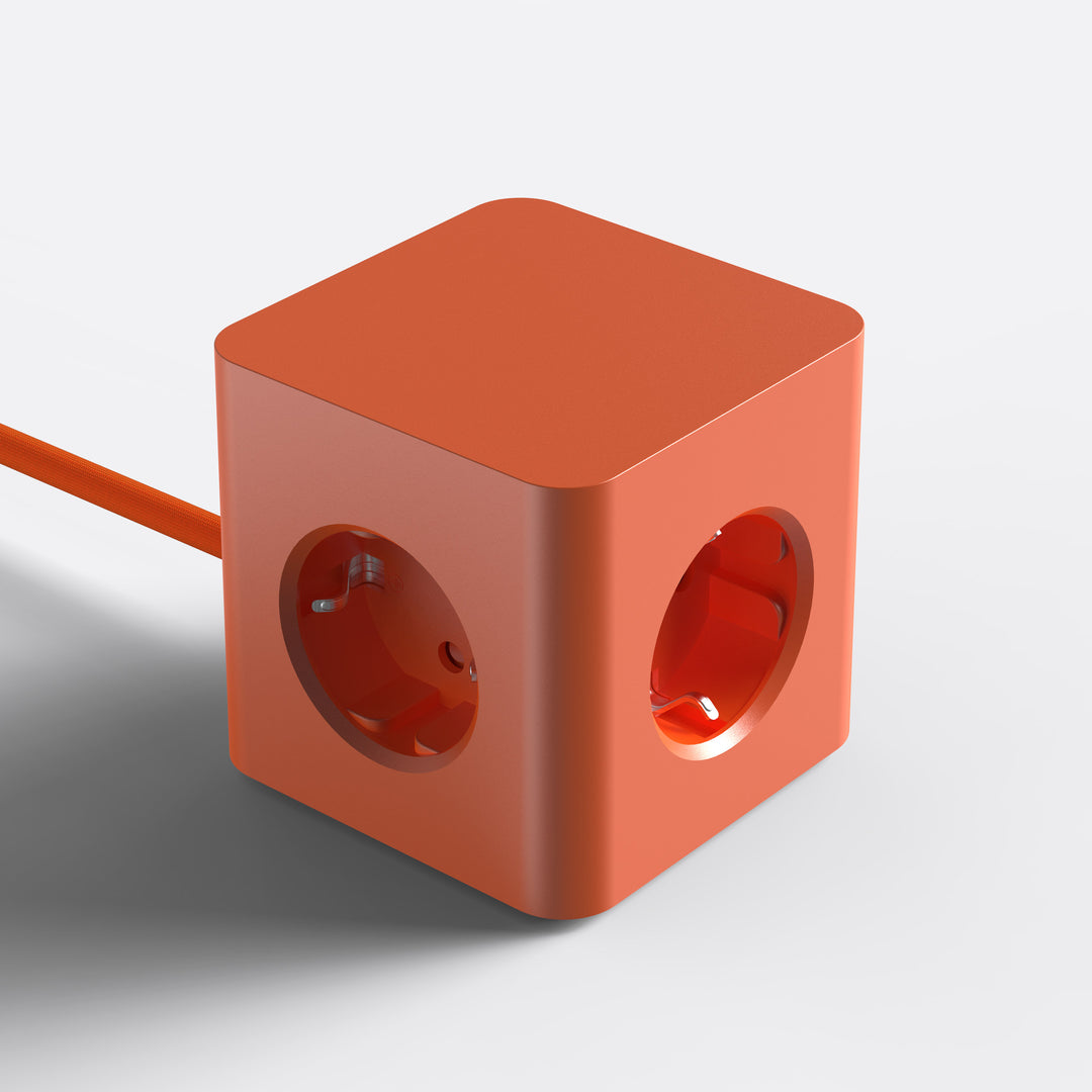 Power Strip Cubical C1 – 3 Sockets with 65 W USB-C | Cords