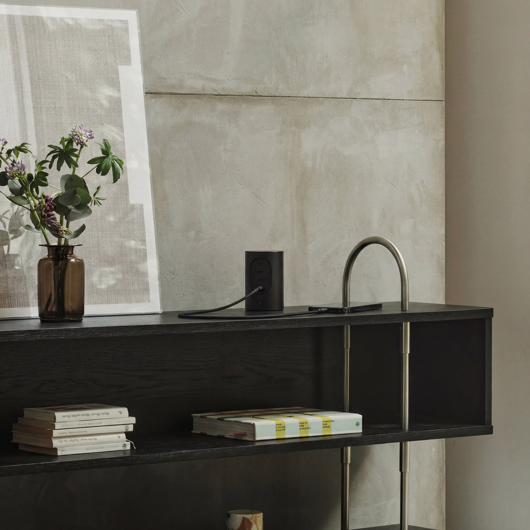 USB-C Ladegerät Cylindric UX1 – 165 W GaN, 4 Ports | Cords