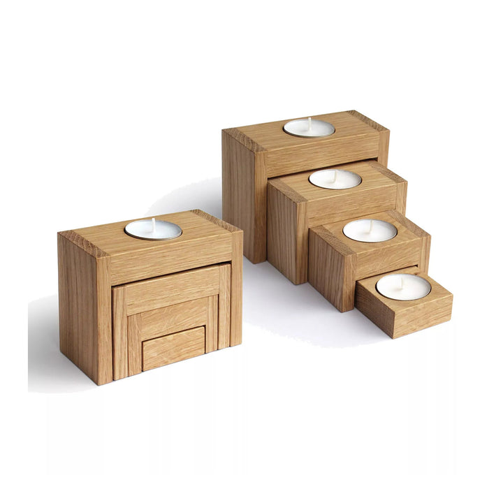 Adventsleuchter "Four Steps" – Eiche · 4 Teelichter | side by side