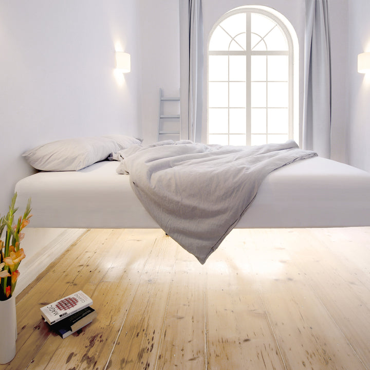 SCHWERELOS – Bett - Architektenbett - weiß | pa:ul