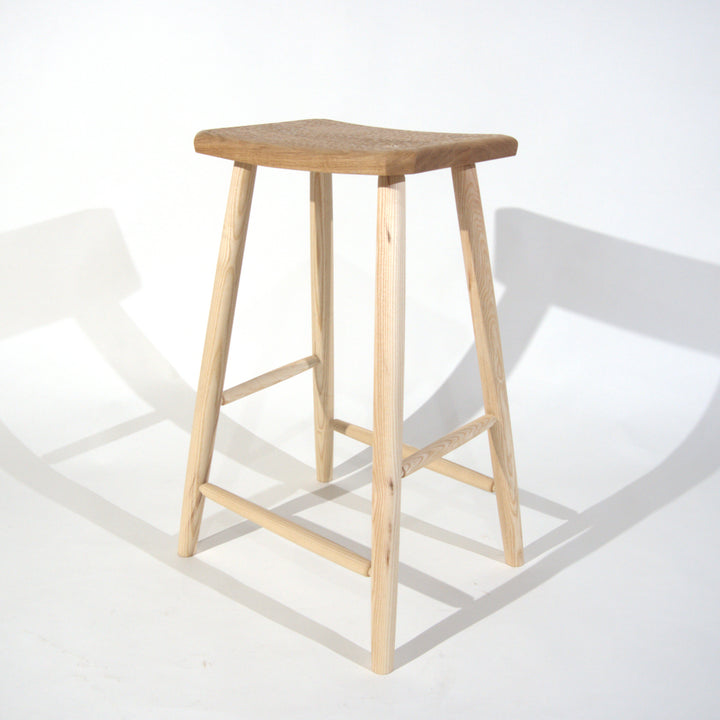 LAKE - wooden stool - in classic Windsor style - high | Hardwood design