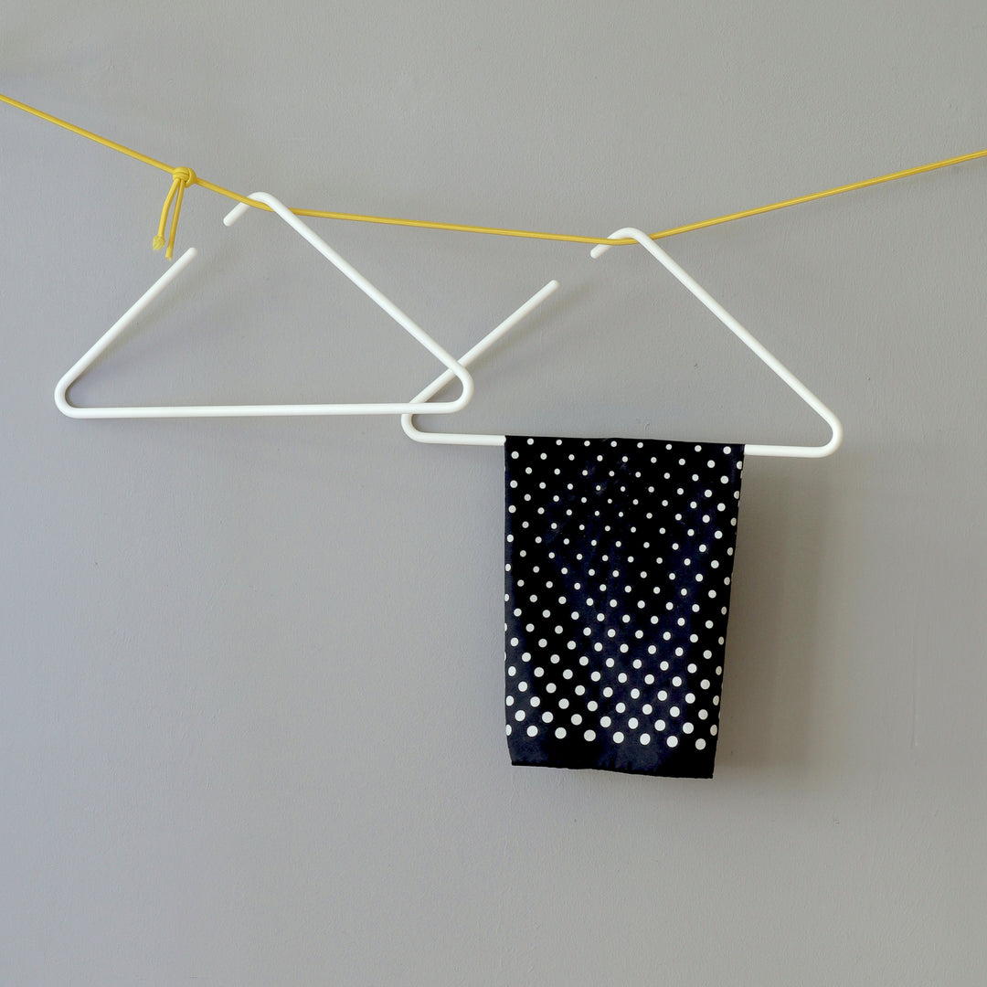 TRIANGLE - Kleiderbügel aus Metall - 5er Set | roomsafari