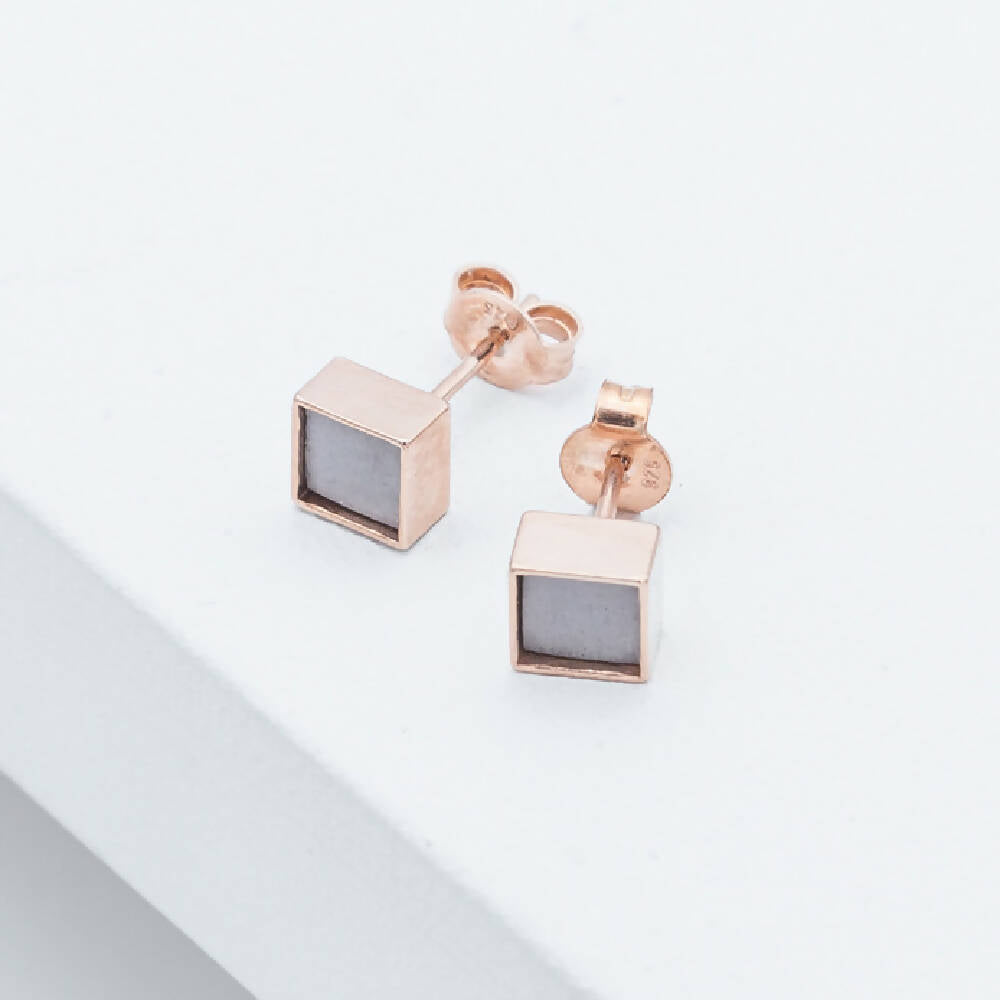 Stud earrings 'C10'