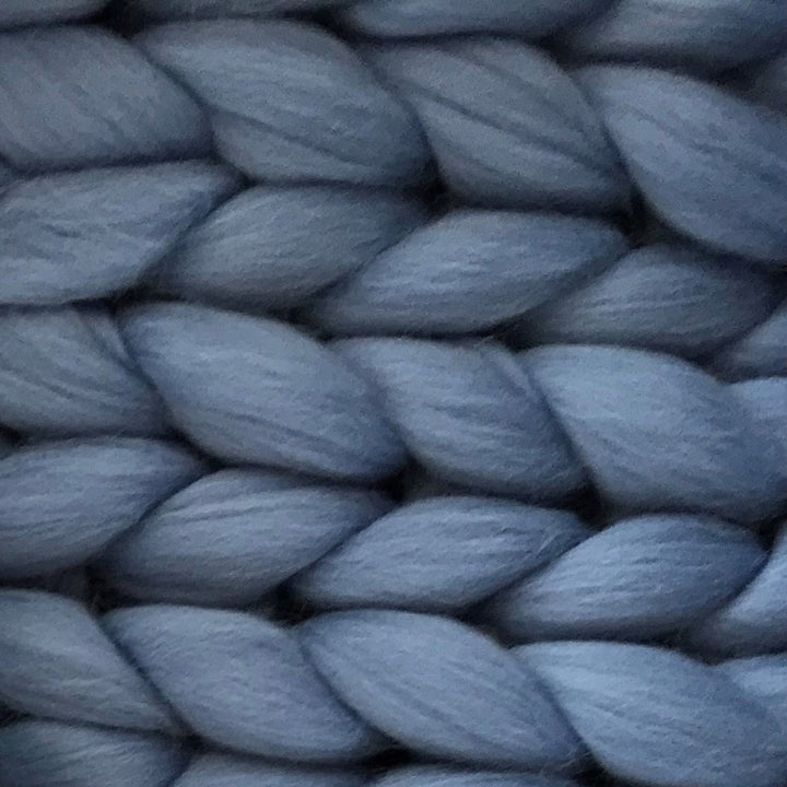 Wool blanket 'Cosima Chunky Knit Smoke Blue'