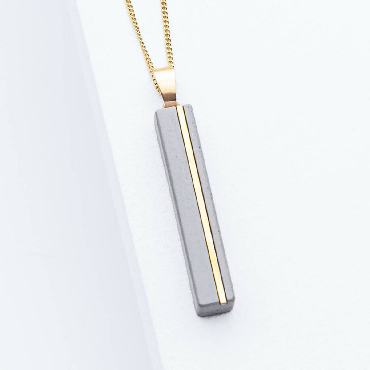 studio4l-betonschmuck-kette-c1-gold-grau-1000x1000
