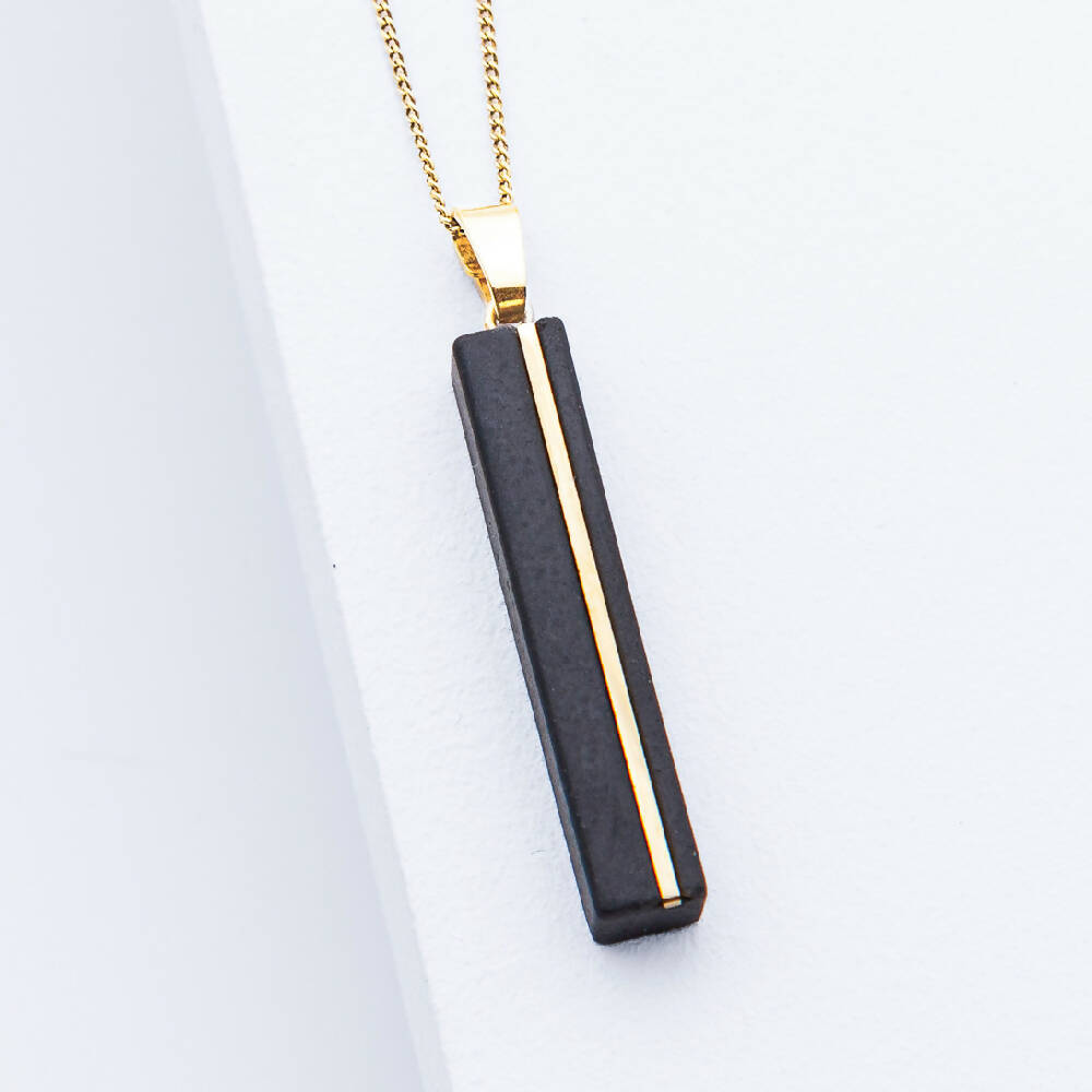 studio4l-betonschmuck-kette-c1-gold-schwarz-1000x1000